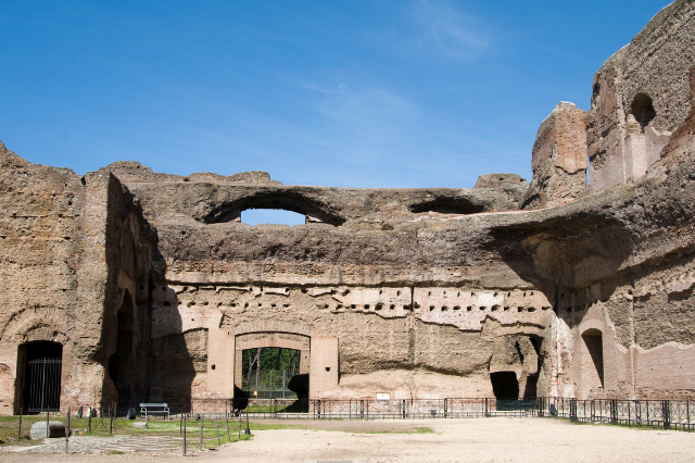 Le Terme di Caracalla: antichi bagni romani a cielo aperto